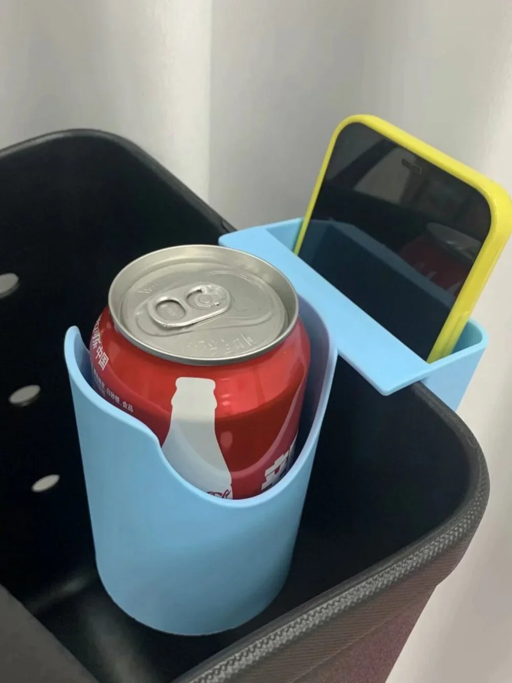 Beach Tote Organizer 2-in-1 — Cup, Water Bottle & Phone Holder Accessory for San
